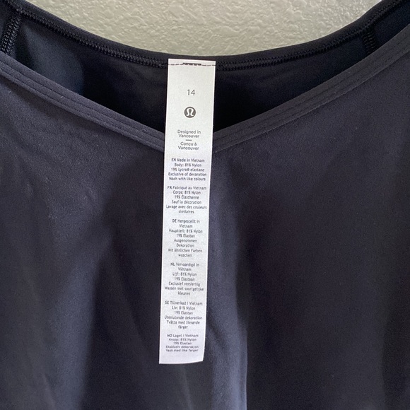 Lululemon Top - Picture 3 of 5